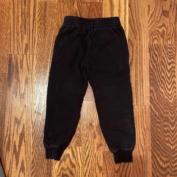 Boys Champion sweats - Picture 3 of 7